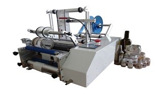 圓瓶自動貼標機操作規范