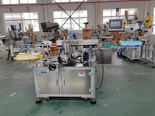 2025.9.23印尼紙盒雙封口不干膠貼標機1臺